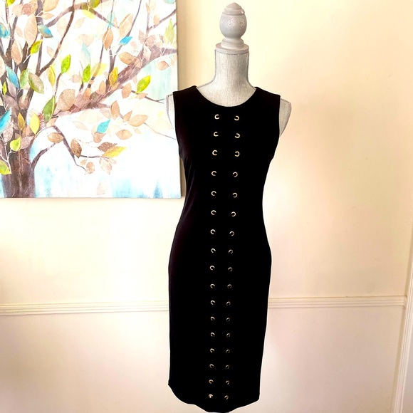 CARMEN Carmen Marc Valvo BLACK LACE UP GROMMET TRIM SLEEVELESS DRESS SIZE SMALL - Picture 2 of 16